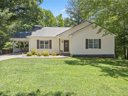 18 Chickasaw Trl, Cleveland, GA, 30528-6654 | Card Image