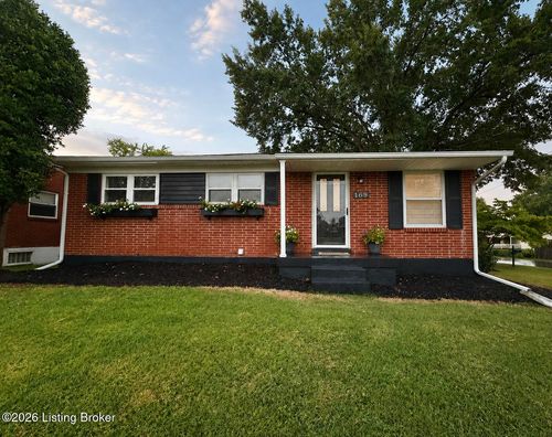 169 S Circlecrest Dr, Louisville, KY, 40229-3370 | Card Image