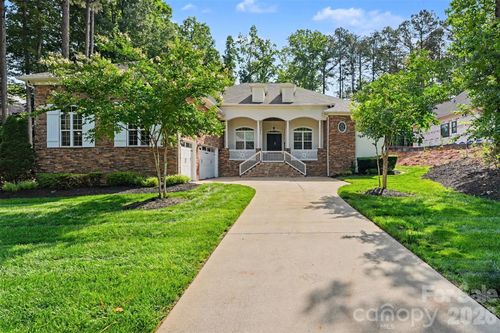 7575 Cottonwood Dr, Denver, NC, 28037-7687 | Card Image