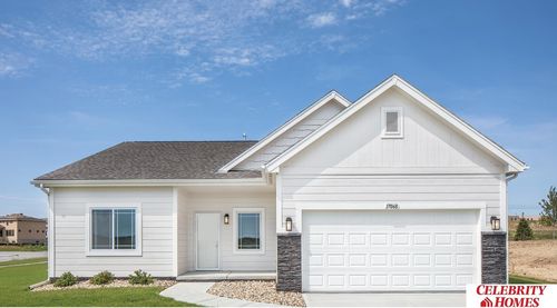 8206 N 113th Ave, Omaha, NE, 68142 | Card Image