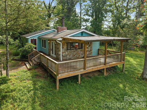 1705 Willow Rd, Hendersonville, NC, 28739-8594 | Card Image