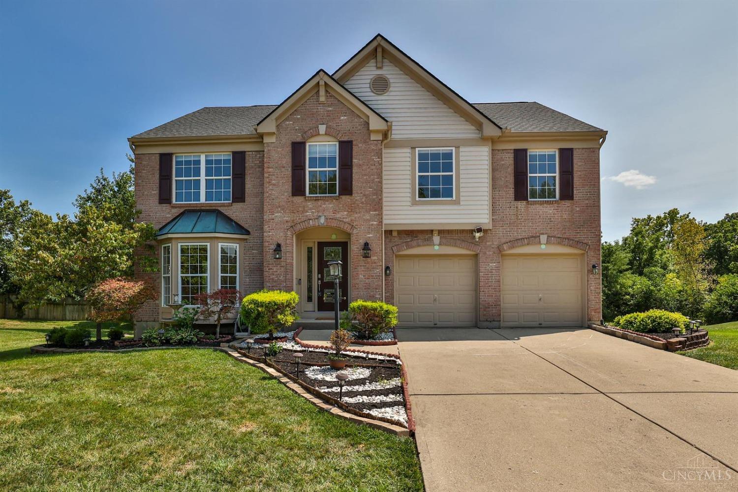 Hedgerow Dr, West Chester, OH 45069