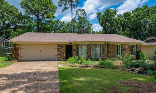 2215 Gunpowder Rd, Little Rock, AR, 72227-3022 | Card Image