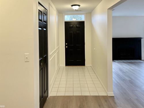 56145 Troon N, Shelby Township, MI, 48316-5065 | Card Image