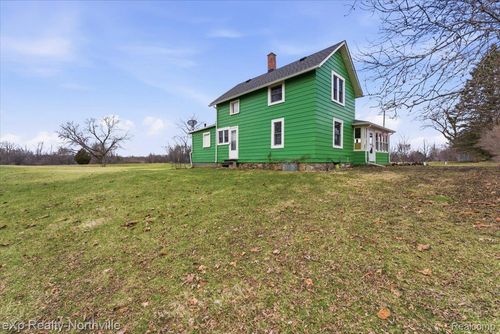 1355 5 Mile Rd, Whitmore Lake, MI, 48189-9287 | Card Image