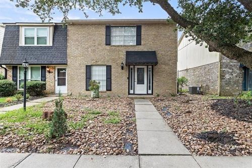 5817 Townhouse Ln, Beaumont, TX, 77707-1869 | Card Image
