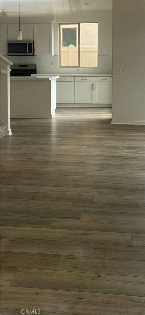 507 N Linden Ave, Rialto, CA, 92376-4630 | Card Image