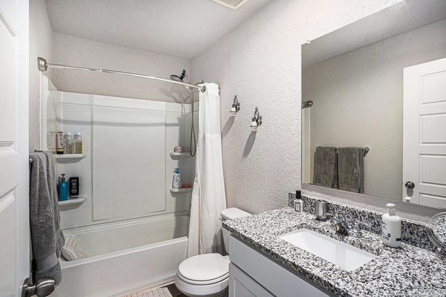 7129 Pisces Way, House other with 3 bedrooms, 3 bathrooms and null parking in Converse TX | Image 30
