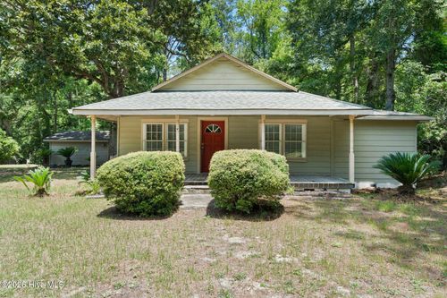 390 Varnamtown Rd Sw, Supply, NC, 28462-6006 | Card Image