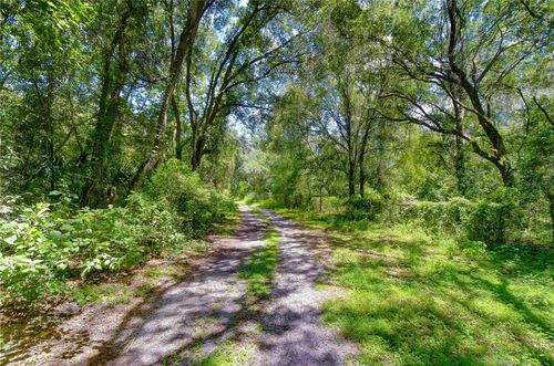 3801 Pate Rd, Zephyrhills, FL, 33541-4526 | Card Image