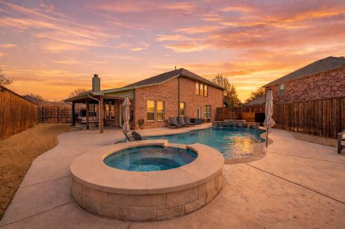 3905 Yarberry Ct, Roanoke, TX, 76262-3355 | Card Image