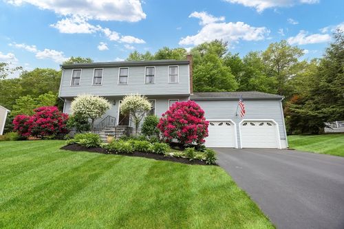 36 Hammond Rd, Hopedale, MA, 01747-1826 | Card Image
