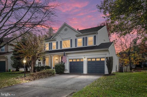 13621 Old Chatwood Pl, CHANTILLY, VA, 20151-3372 | Card Image