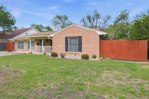 4216 Selkirk Dr W, Fort Worth, TX, 76109-5328 | Card Image