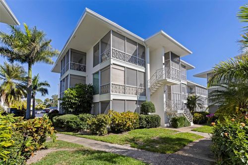 unit-1-1036 N Shore Dr Ne, ST PETERSBURG, FL, 33701-1439 | Card Image