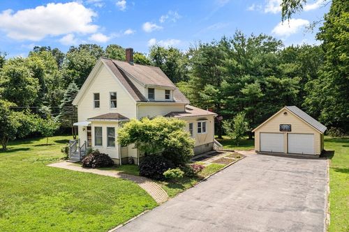 27 Laurel St, East Bridgewater, MA, 02333-1750 | Card Image