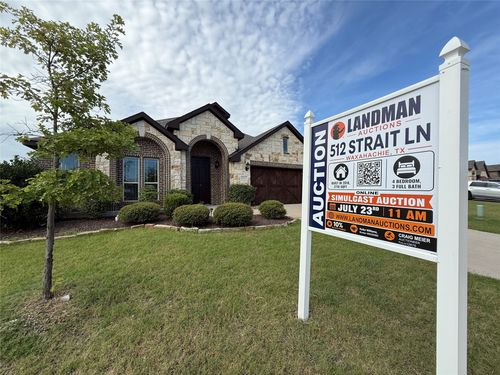 512 Strait Ln, Waxahachie, TX, 75165-1266 | Card Image