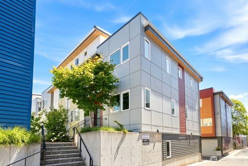 a-12516 15th Ave Ne, Seattle, WA, 98125-4020 | Card Image