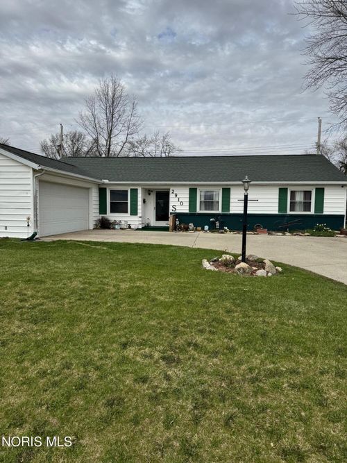 2910 Koop Rd, Lima, OH, 45807-2249 | Card Image