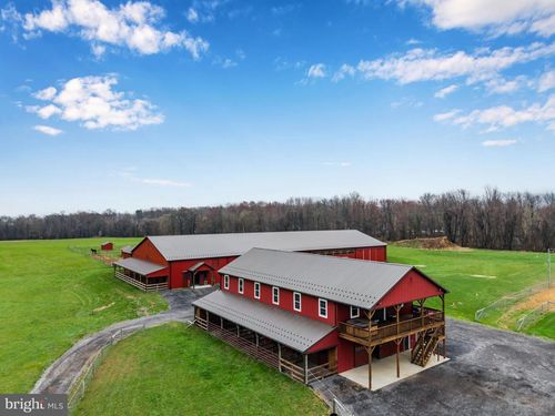 67 E Yellowbreeches Rd, CARLISLE, PA, 17015-9174 | Card Image