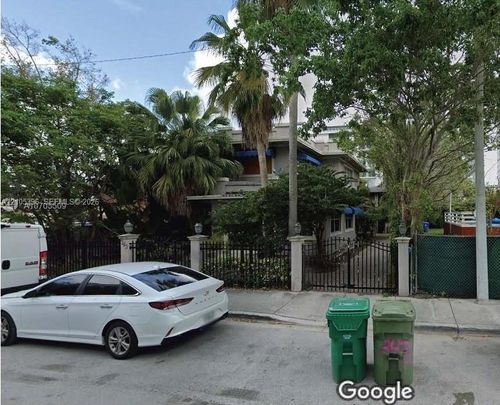 upper-343 Ne 25th St, Miami, FL, 33137-4716 | Card Image