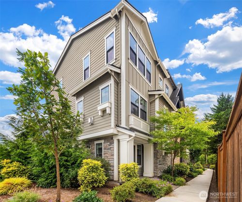 unit-104-14131 266th Ave Ne, Duvall, WA, 98019-8659 | Card Image