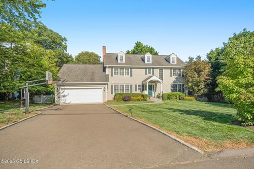 31 Old Wagon Rd, Old Greenwich, CT, 06870-1122 | Card Image