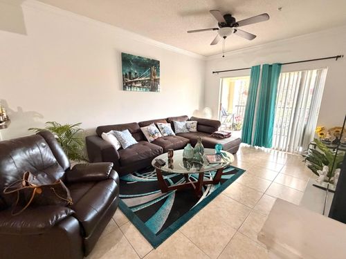 303-6020 W Sample Rd, Coral Springs, FL, 33067-3261 | Card Image
