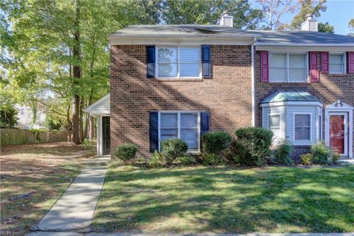 122 Kingsbridge Lane, Yorktown, VA, 23692 | Card Image