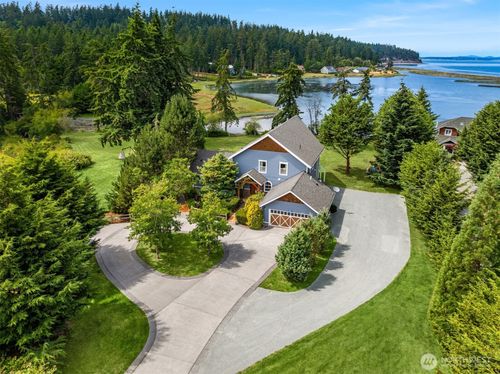 507 Race Rd, Coupeville, WA, 98239-4006 | Card Image