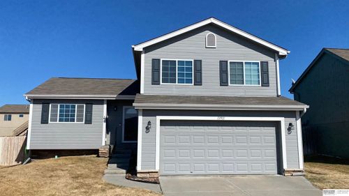 13911 Springview Dr, Bellevue, NE, 68133-4830 | Card Image