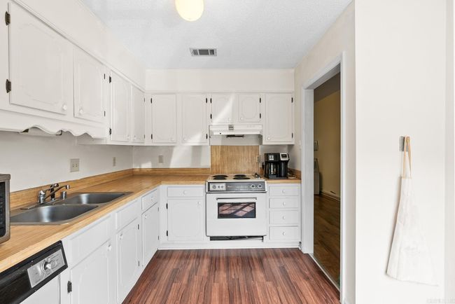 APT-501 - 504 Green Mountain Dr, Home with 2 bedrooms, 2 bathrooms and null parking in Little Rock AR | Image 8