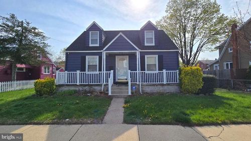 1051 Quinton Ave, Trenton, NJ, 08629-2502 | Card Image