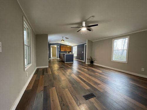 303 Conger St, Cumberland City, TN, 37050-4355 | Card Image