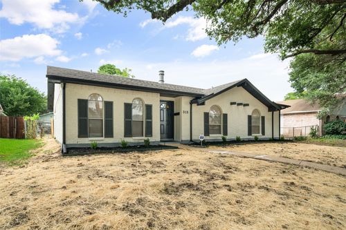 313 Thistle Dr, Garland, TX, 75043-3235 | Card Image