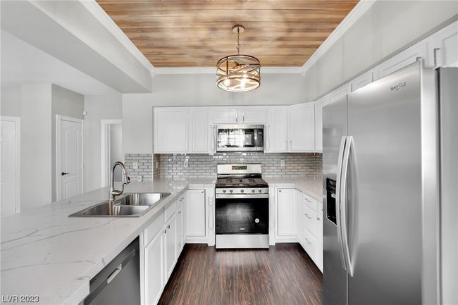 UNIT-103 - 1505 Truett St, Condo with 3 bedrooms, 2 bathrooms and null parking in Las Vegas NV | Image 11