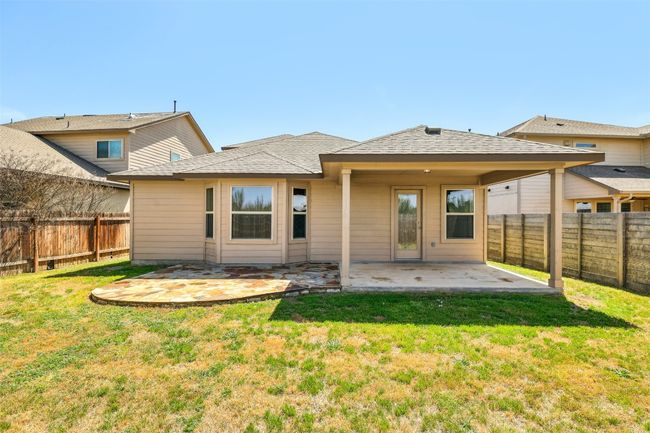 300 Wincliff Dr, House other with 3 bedrooms, 2 bathrooms and 4 parking in Buda TX | Image 28