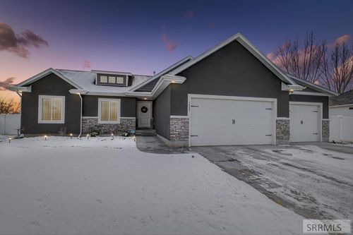 1820 Dingo Run, Blackfoot, ID, 83221-7022 | Card Image