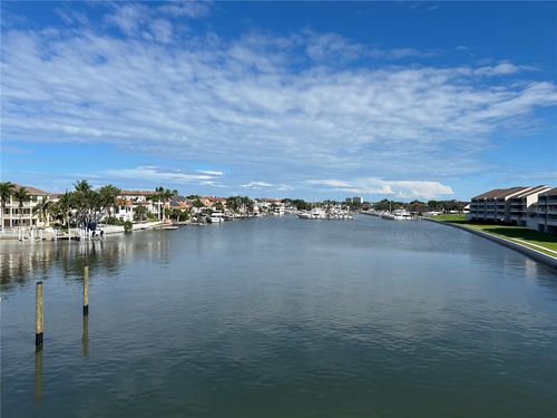 apt-205-2775 Kipps Colony Dr S, GULFPORT, FL, 33707-3945 | Card Image