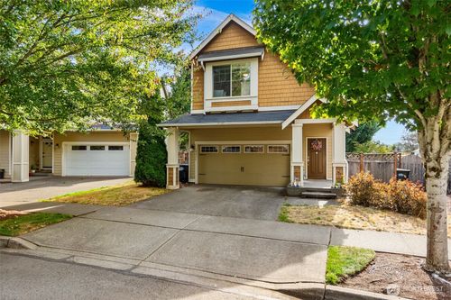 7377 Radius Loop Se, Lacey, WA, 98513-5008 | Card Image