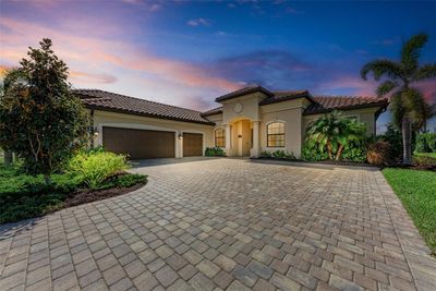 5606 Mulligan Way, House other with 4 bedrooms, 2 bathrooms and null parking in Lakewood Ranch FL | Image 1