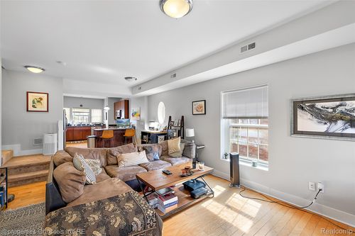 248 Mack Ave, Detroit, MI, 48201-2428 | Card Image
