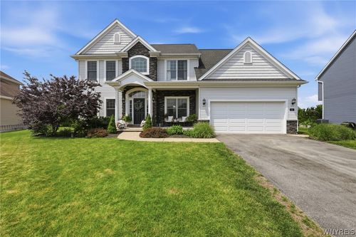 14 Silent Meadow Ln, Lancaster, NY, 14086-3429 | Card Image