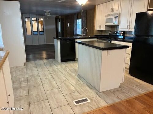 182 N Warren Road, Benson, AZ, 85602 | Card Image