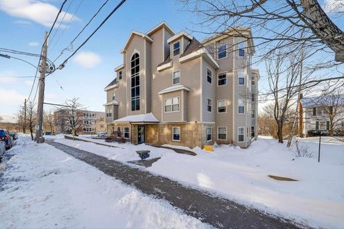 302-1270 Oxford Street, Halifax, NS, B3H3Y8 | Card Image