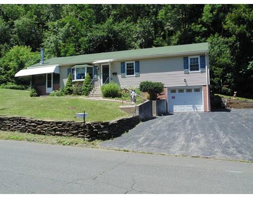 Evergreen Dr, Holyoke, MA 01040
