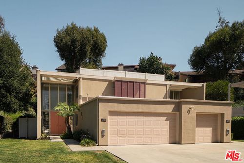 4092 Del Mar Ave, Long Beach, CA, 90807-3108 | Card Image
