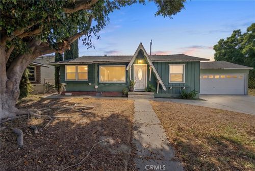 21211 Haston Pl, Lakewood, CA, 90715-2117 | Card Image