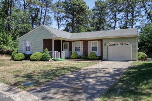 2 Darien Ct, Whiting, NJ, 08759-3115 | Card Image