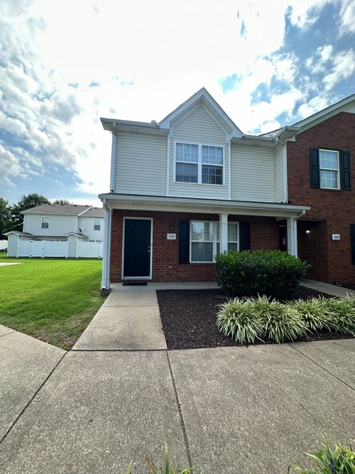 1040 Shaman Xing, Murfreesboro, TN, 37128-4190 | Card Image